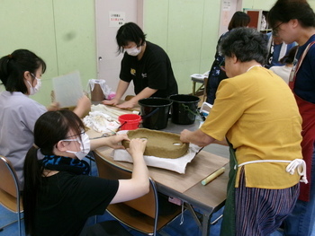 ハニワ制作風景2