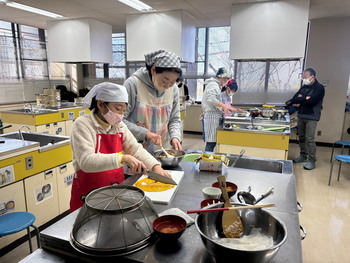 エコクッキングの様子