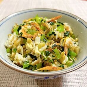 桜えびと小松菜の混ぜご飯