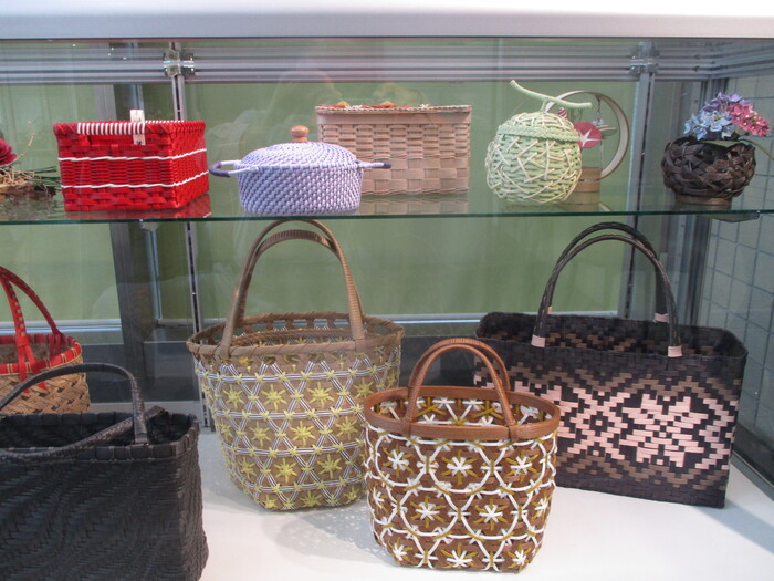 クラフトバンドのかご作品展