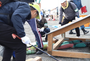 救助・救出・救護訓練の写真
