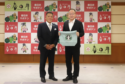 玉ノ井親方(元大関・栃東)の表敬訪問