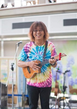 ウクレレ講師写真