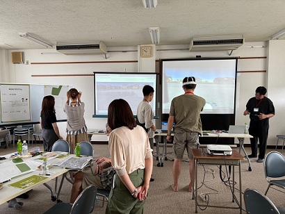 ワークショップの様子(VRゴーグル)