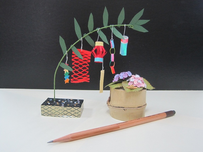 「親子講座　色画用紙で作るミニサイズの七夕飾りとお花」のサンプル画像